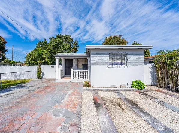 547 E 35th St, Hialeah, FL 33013