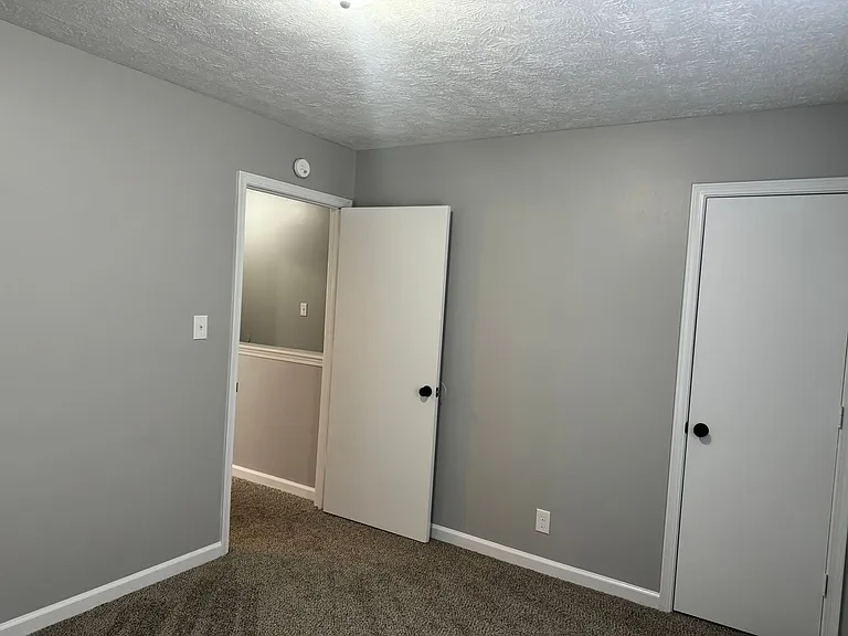 1720 Baltimore Dr — Photo 13