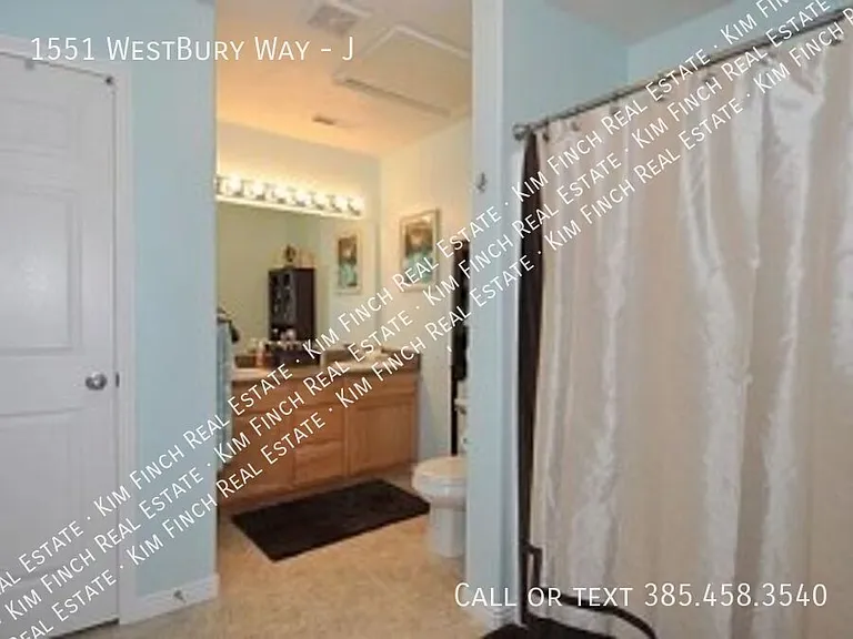 1551 Westbury Way #J — Photo 11