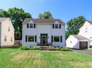 239 Forestwood Dr, Cincinnati, OH 45216