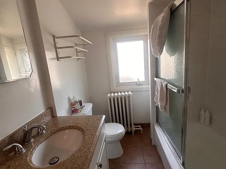 737 Avenue Rd #3 — Photo 9