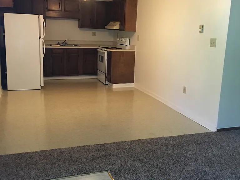 100 Blairton Rd — Photo 4