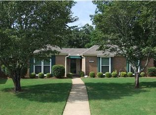 301 Ware Hill Ct, Montgomery, AL 36109