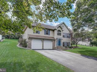 1818 Box Elder Rd, Allentown, PA 18103