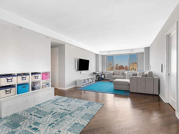 2nd image of 300 E 74th St APT 36G