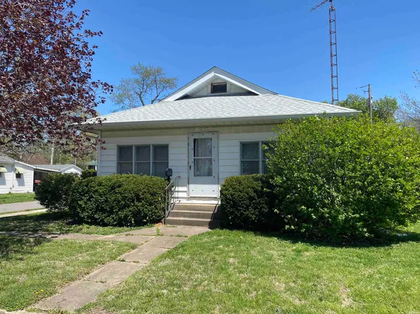 602 S 6th St, Petersburg, IN 47567