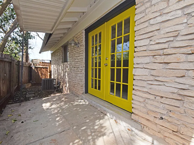 6400 Brookside Dr — Photo 20