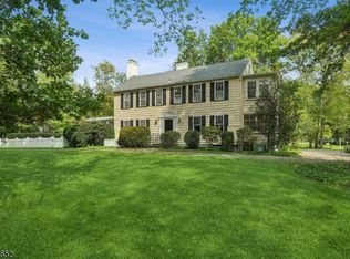 9 Wren Ct, Morristown, NJ 07960