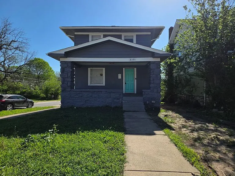 3701 Indiana Ave — Photo 1
