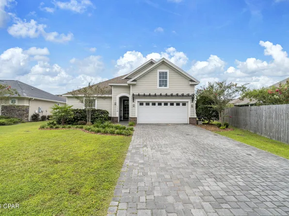 1186 Eisenhower Cir, Lynn Haven, FL 32444