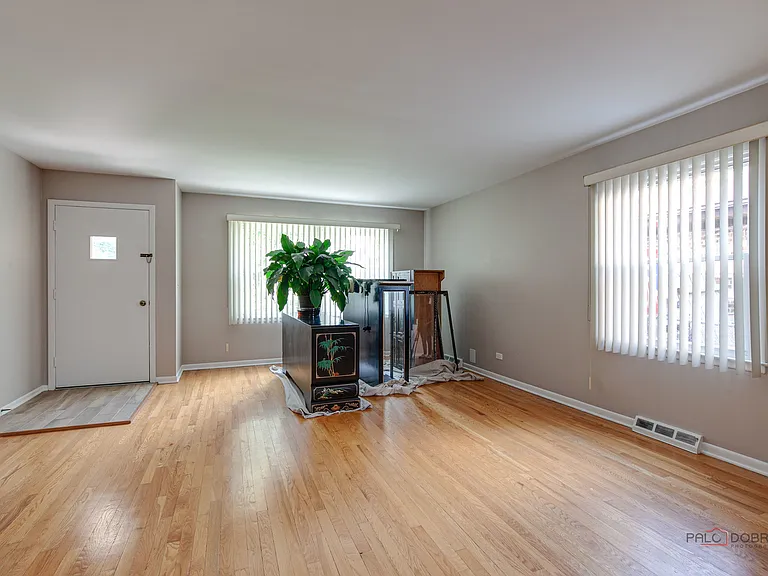 334 Euclid Ave — Photo 6