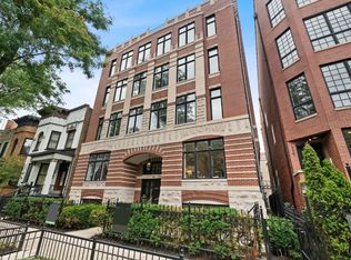 540 W Oakdale Ave APT 2W, Chicago, IL 60657