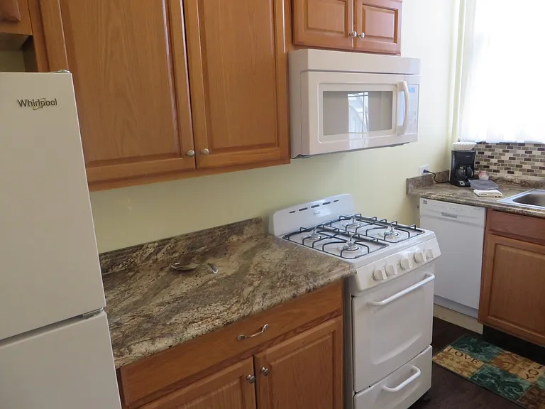 517 W Washington Blvd — Photo 17