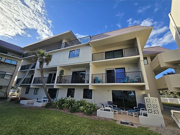2nd image of 935 OCEAN SHORE BOULEVARD #3040