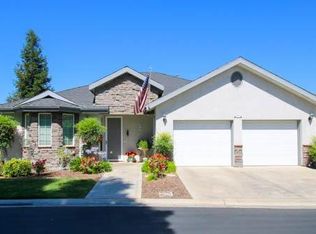 1967 N Cambridge Cir, Reedley, CA 93654