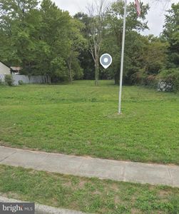 100 N Garden Blvd, Edgewater Park, NJ, 08010