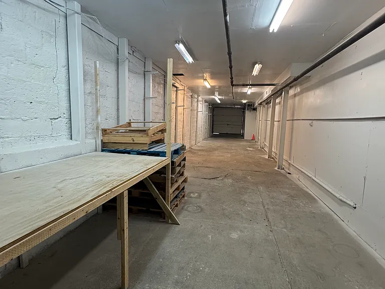 144 Valley St — Photo 10