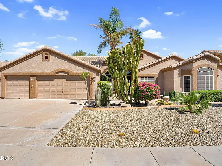5434 E Campo Bello Dr — Photo 9