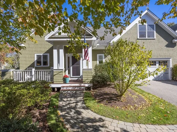 27 Seton Highlands #27, Plymouth, MA 02360