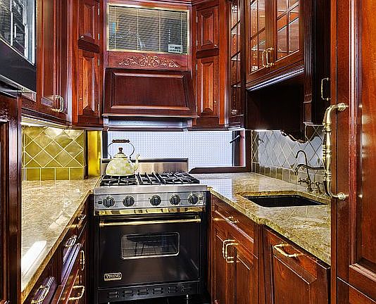 3rd image of 435 E 57th St APT 5A