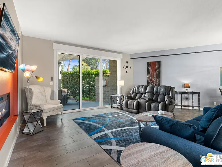 68302 Calle Cordoba — Photo 3