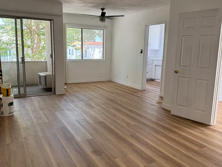 217 S Arnaz Dr #202 — Photo 4