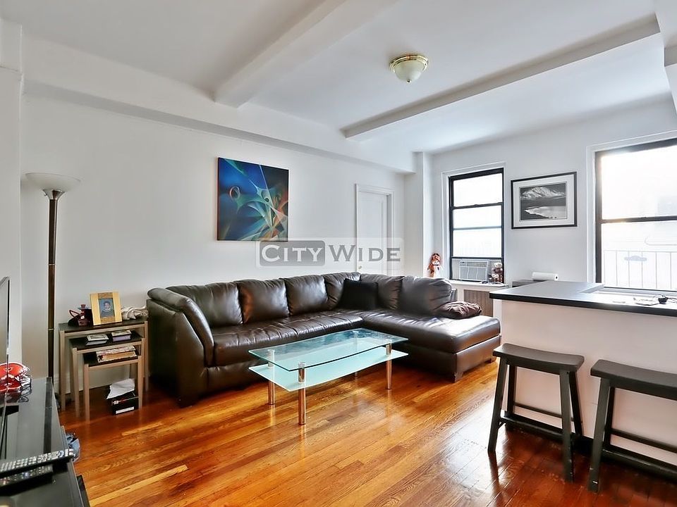 1st image of 140 E 46th St #7Y