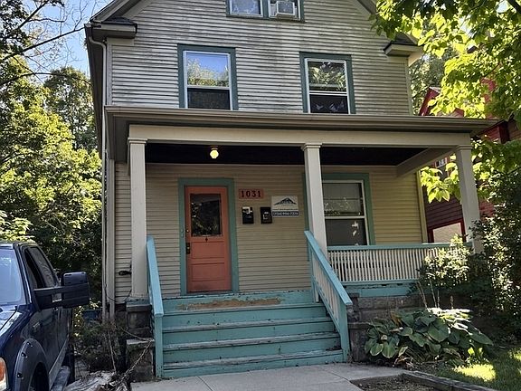 2nd image of 1031 S Forest Ave #2