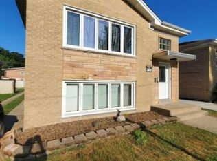 4328 S Maple Ave, Berwyn, IL 60402