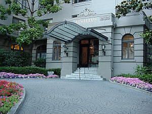 The Regillus Entrance