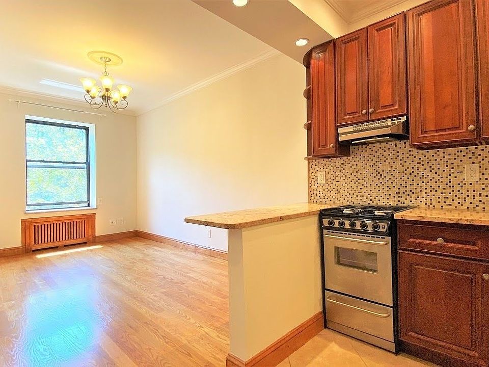 1st image of 157 W 76th St APT 3A