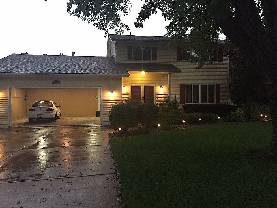 1st image of 2520 136th Avenue Ct W