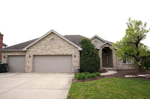 8566 Huckins Dr Photo 1
