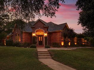 8501 Waterfront Ct, Fort Worth, TX 76179