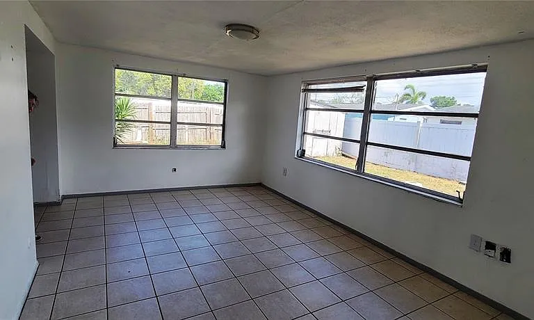 5200 Chet Dr — Photo 10