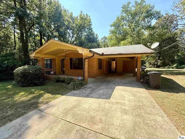 1613 Brendle Dr, Bastrop, LA 71220