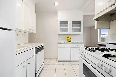 Rented by Arche Nest LLC