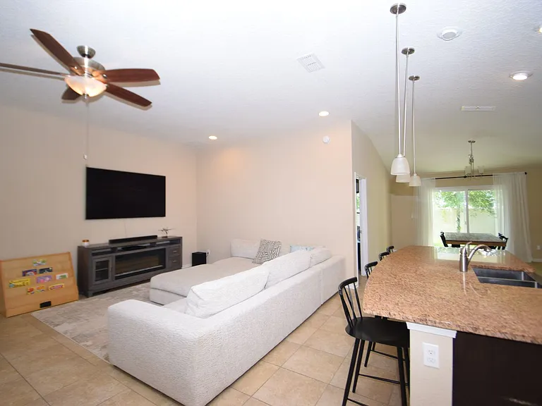 12593 Itani Way — Photo 7