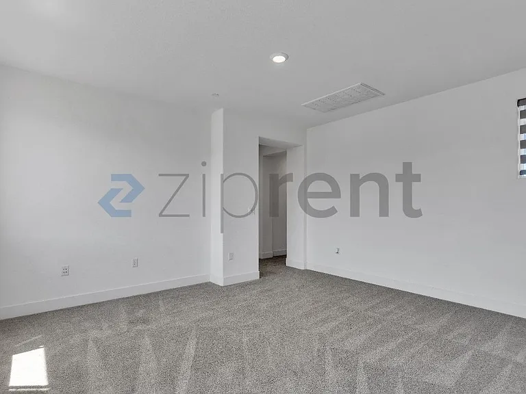 1483 S Barker St — Photo 22