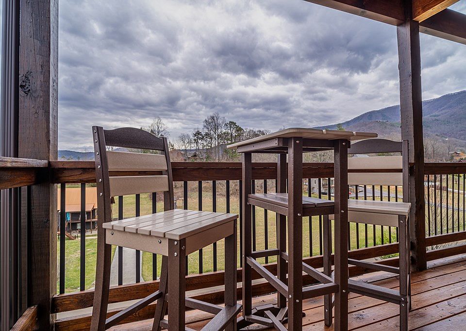 3450 Cove Meadows Dr, Sevierville, TN 37862 Zillow