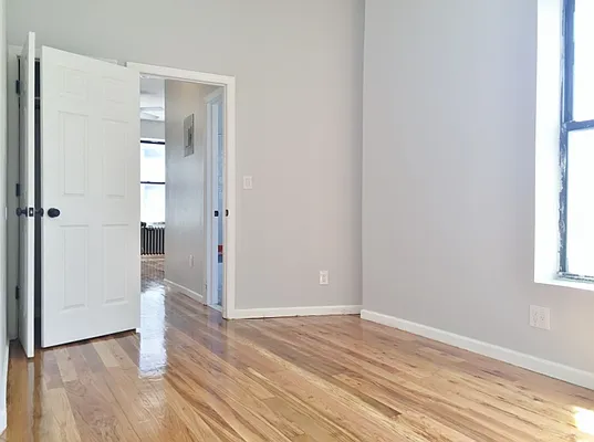 Rented by Cover Realty NYC | media 31