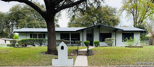 1st image of 239 Sunnycrest Dr
