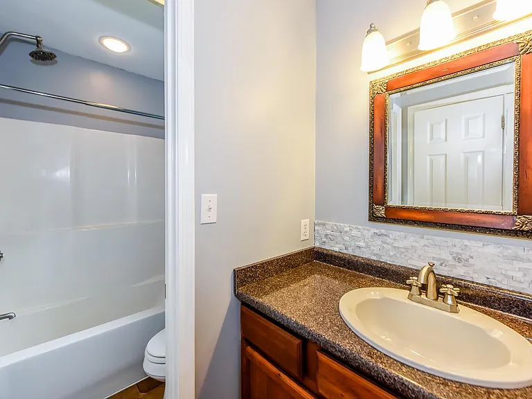 652 Chris Haven Dr — Photo 11