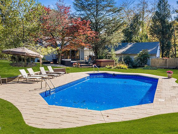 2nd image of 37 Clover Hill Road