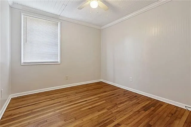 627 Julius Ave — Photo 7