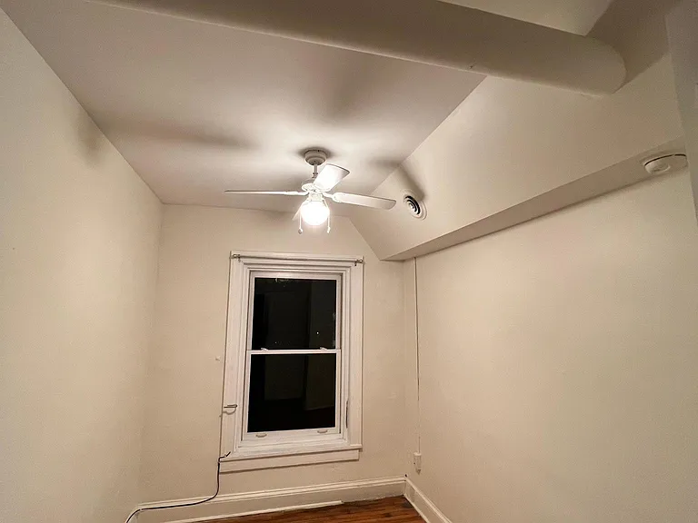 9 Washington Pl #3 — Photo 12