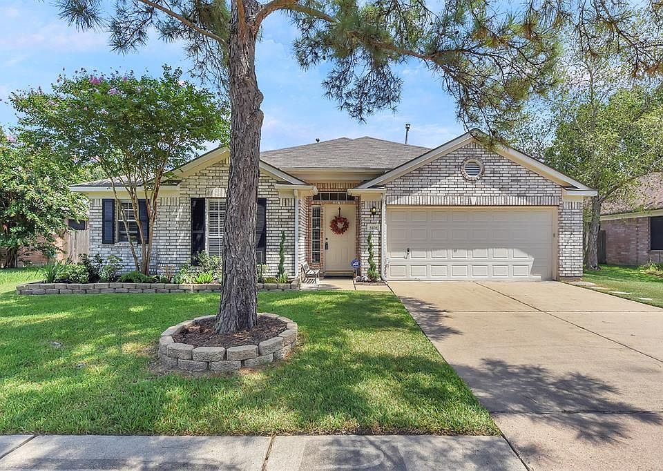 1st image of 5426 Wolf Rock Dr