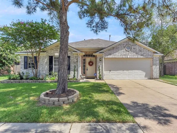 5426 Wolf Rock Dr, Katy, TX 77449