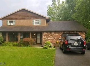 100 Aggie St, Hollidaysburg, PA 16648