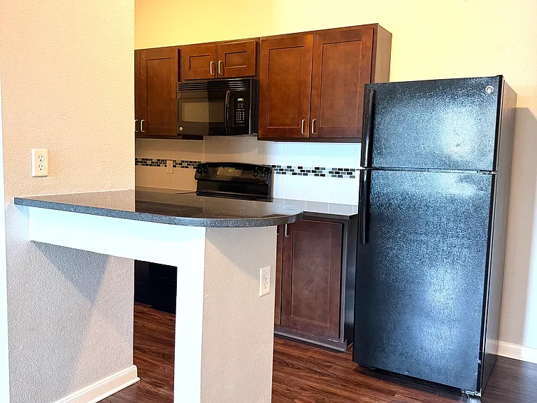 City Center Apartment Homes — Photo 24